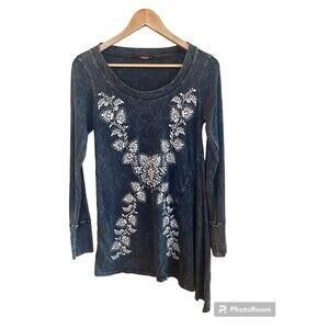 TParty Embellished Slate Black Long Sleeve T-Shirt Sz.S